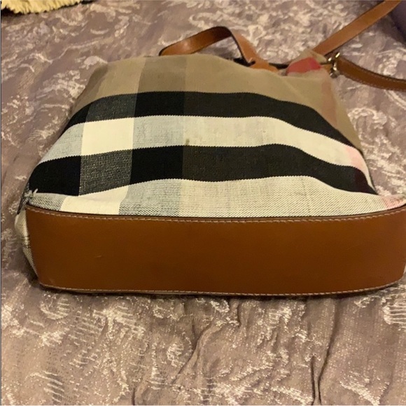 Tottenham Check Canvas Burberry tote bag - Picture 13 of 14